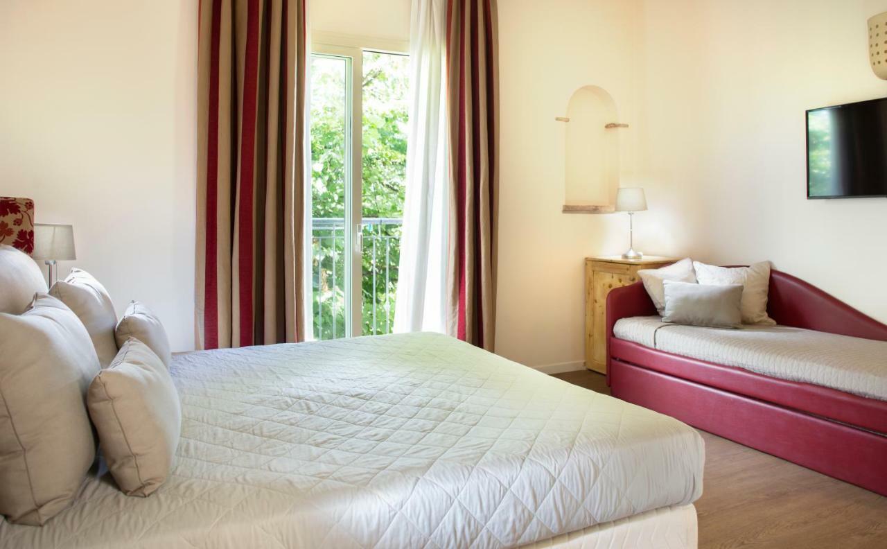 Hotel Lamorosa Rimini Esterno foto