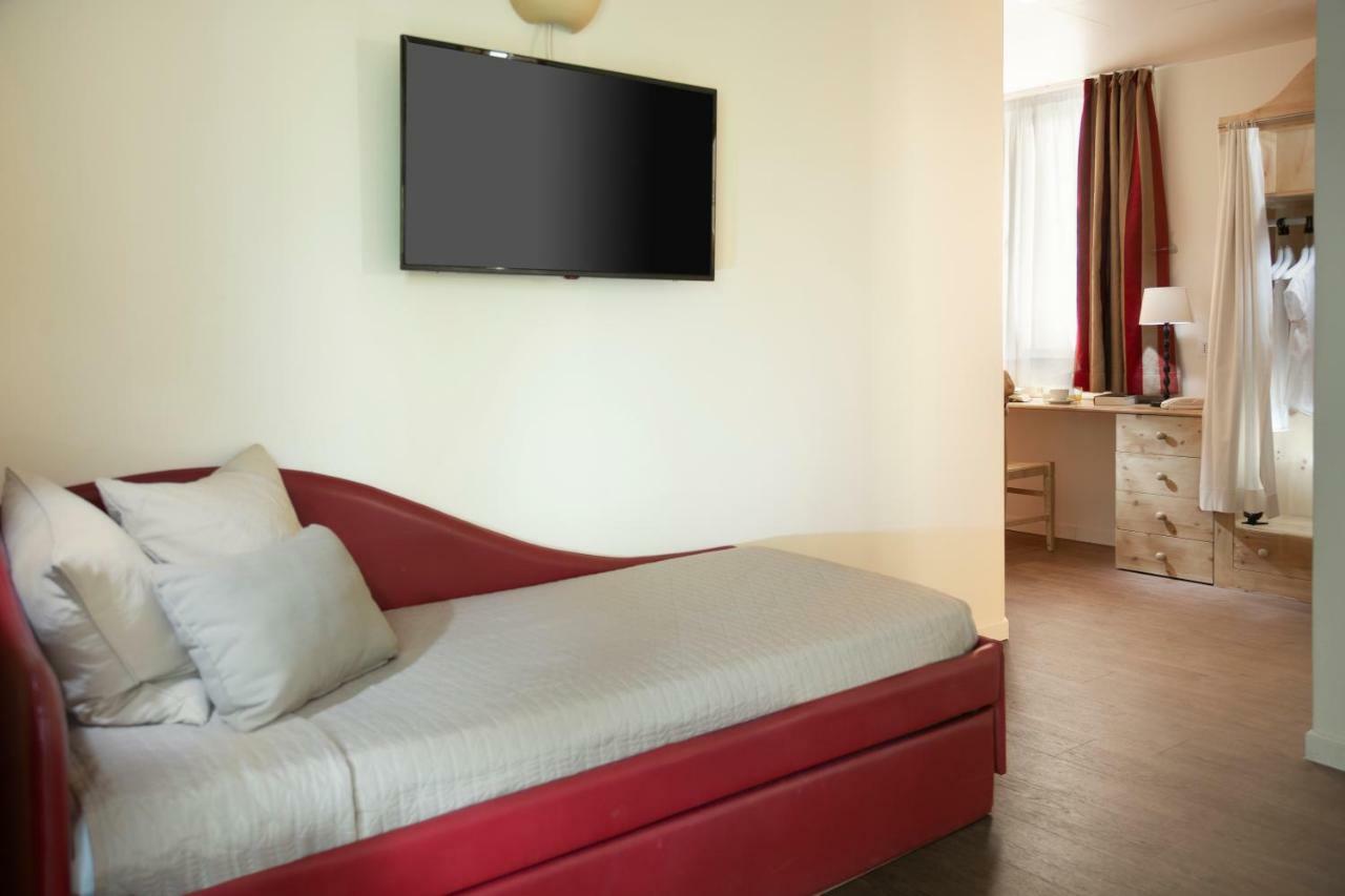 Hotel Lamorosa Rimini Esterno foto